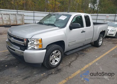 2010 Chevrolet Silverado 1500 Ls from USA, damaged, VIN 1GCSCREA0AZ144604